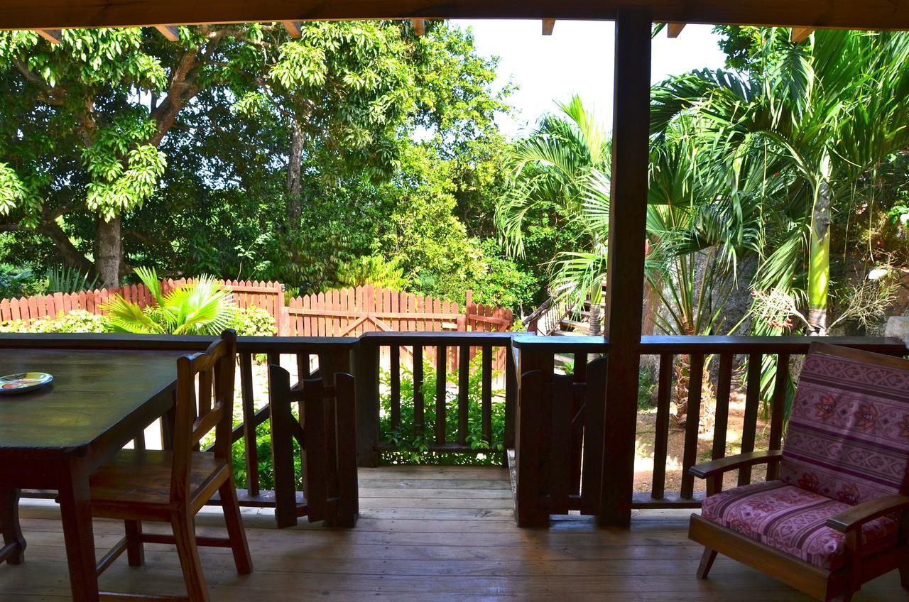 Bed and Breakfast Kaz Ladouceur La Digue Zewnętrze zdjęcie