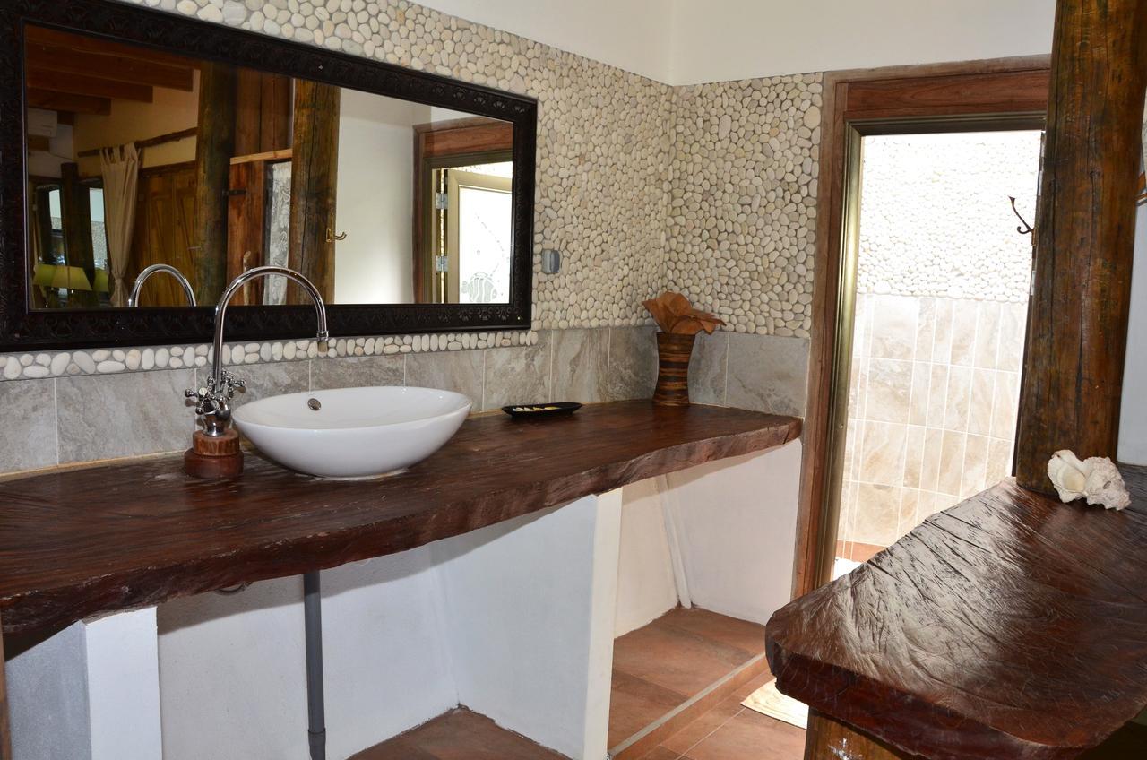Bed and Breakfast Kaz Ladouceur La Digue Zewnętrze zdjęcie