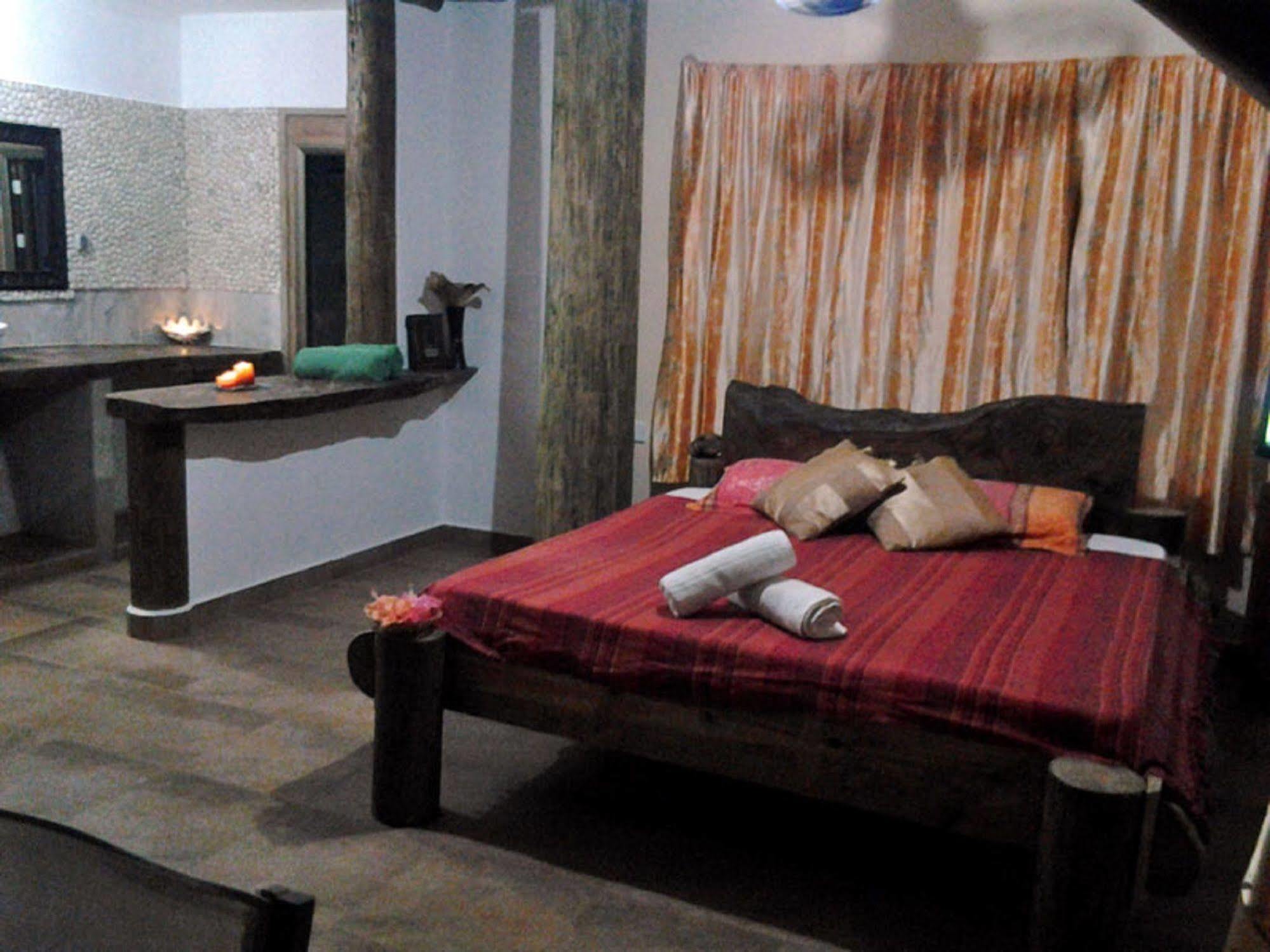 Bed and Breakfast Kaz Ladouceur La Digue Zewnętrze zdjęcie
